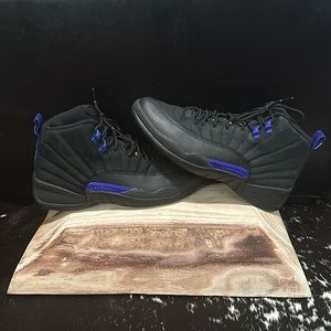 Air Jordan 12 *Black Dark Horse*